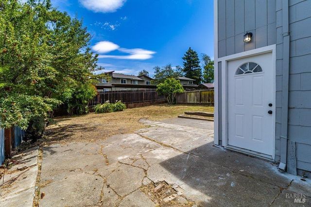 644 Porter St, Vallejo, CA 94590