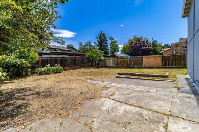 644 Porter St, Vallejo, CA 94590
