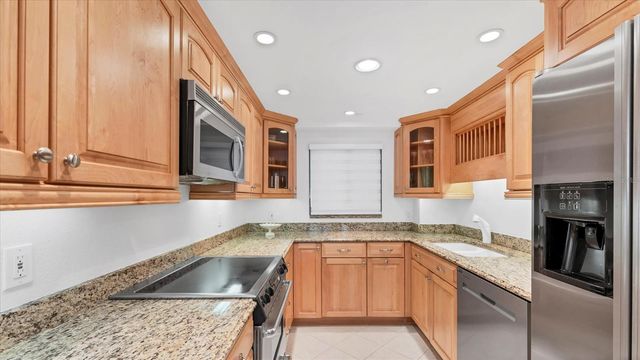 1100 BENJAMIN FRANKLIN DRIVE 603, Sarasota, FL 34236