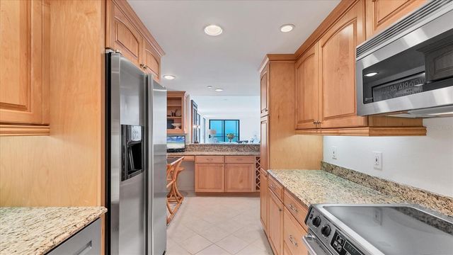 1100 BENJAMIN FRANKLIN DRIVE 603, Sarasota, FL 34236