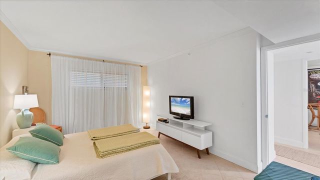 1100 BENJAMIN FRANKLIN DRIVE 603, Sarasota, FL 34236