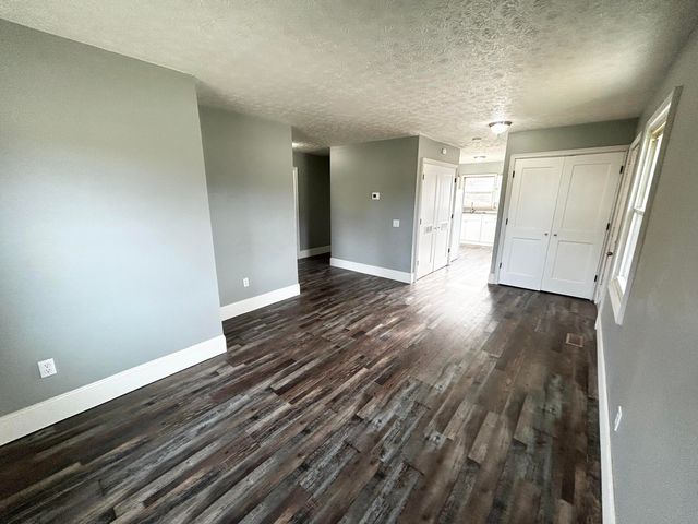 313 Fairlane Drive, Vanceburg, KY 41179