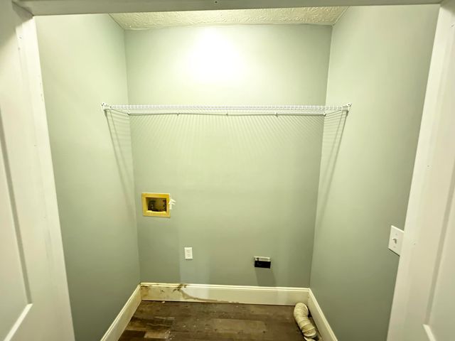 313 Fairlane Drive, Vanceburg, KY 41179