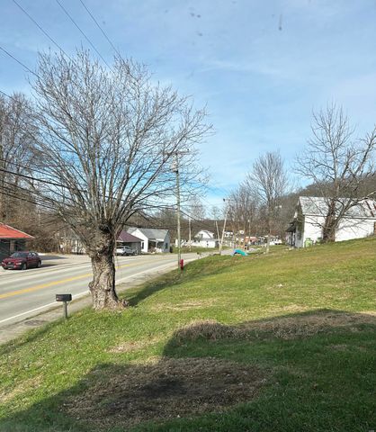 313 Fairlane Drive, Vanceburg, KY 41179