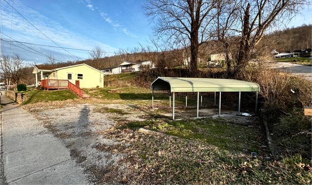 313 Fairlane Drive, Vanceburg, KY 41179