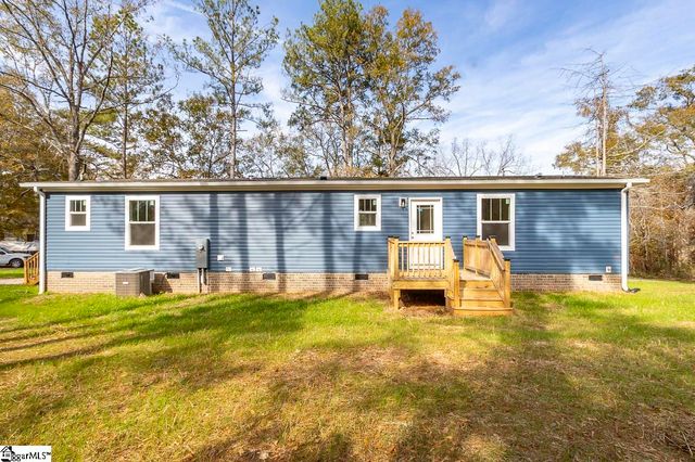 2 Marshall Lane, Due West, SC 29639