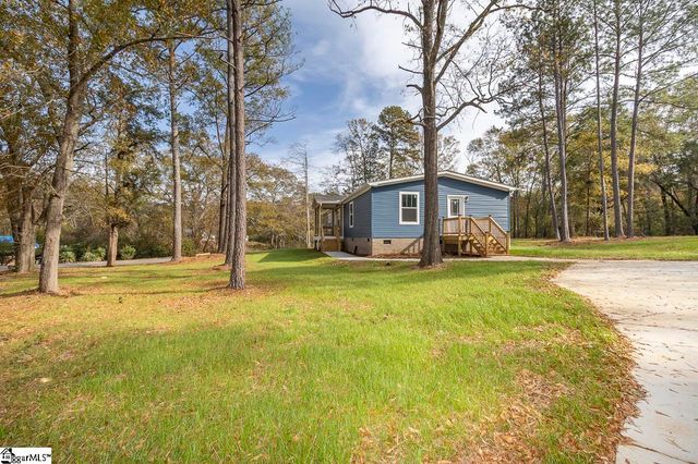 2 Marshall Lane, Due West, SC 29639