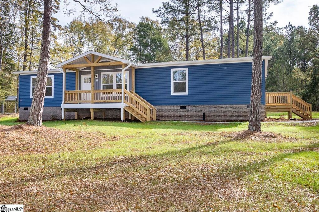 2 Marshall Lane, Due West, SC 29639