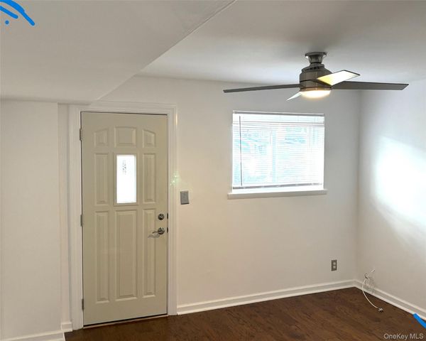 62 Elissa Lane 1, Yonkers, NY 10710