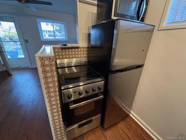 62 Elissa Lane 1, Yonkers, NY 10710