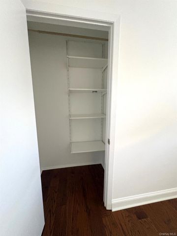 62 Elissa Lane 1, Yonkers, NY 10710