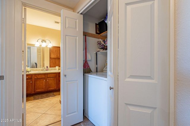 1825 W RAY Road 1068, Chandler, AZ 85224