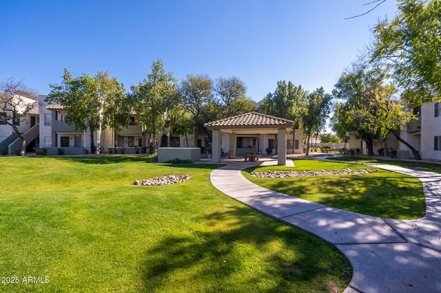 1825 W RAY Road 1068, Chandler, AZ 85224