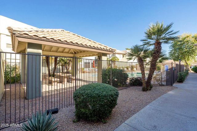 1825 W RAY Road 1068, Chandler, AZ 85224