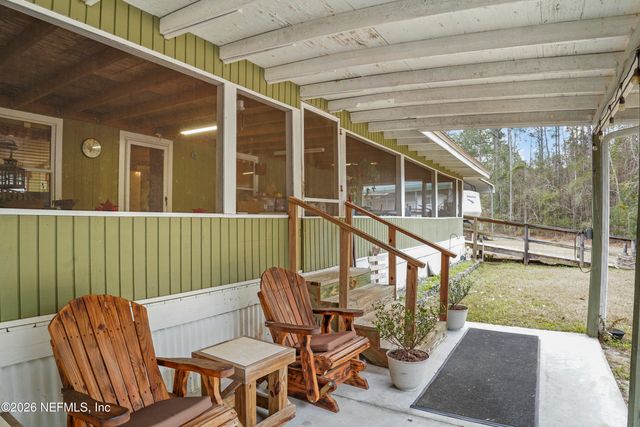 10697 COUNTY ROAD 127, Sanderson, FL 32087