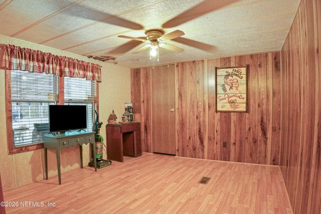 10697 COUNTY ROAD 127, Sanderson, FL 32087