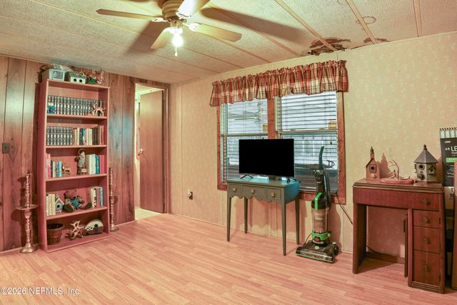 10697 COUNTY ROAD 127, Sanderson, FL 32087