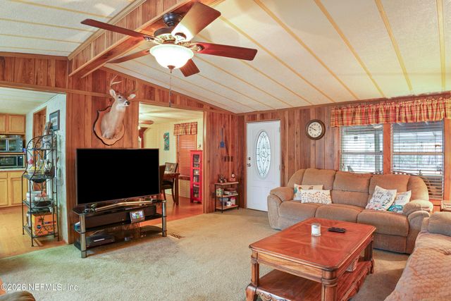 10697 COUNTY ROAD 127, Sanderson, FL 32087