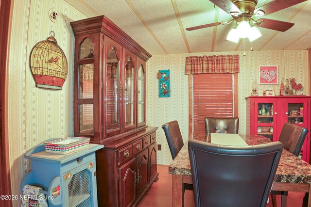 10697 COUNTY ROAD 127, Sanderson, FL 32087