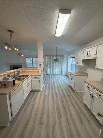 1937 Earnhardt Way, Dallas, TX 75217