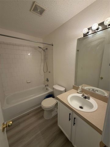 1937 Earnhardt Way, Dallas, TX 75217