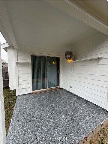 1937 Earnhardt Way, Dallas, TX 75217