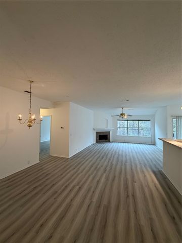 1937 Earnhardt Way, Dallas, TX 75217