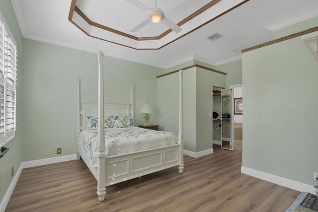 5411 Place Lake Drive, Fort Pierce, FL 34951