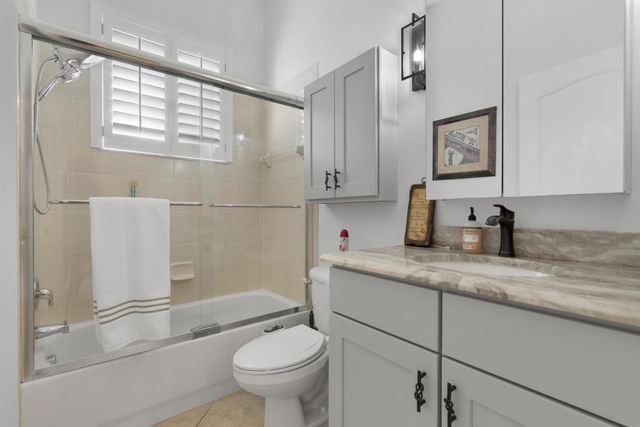 5411 Place Lake Drive, Fort Pierce, FL 34951