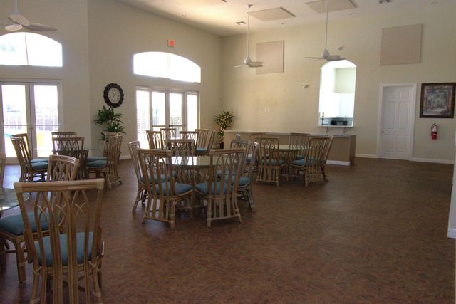 5411 Place Lake Drive, Fort Pierce, FL 34951