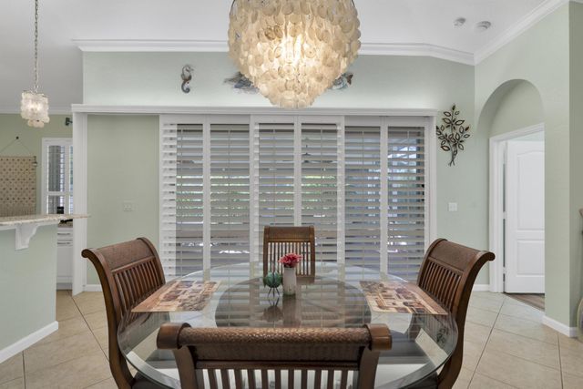 5411 Place Lake Drive, Fort Pierce, FL 34951