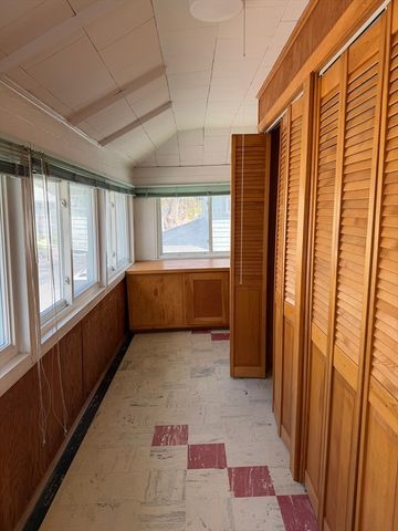 175 Spring St 1, Hull, MA 02045