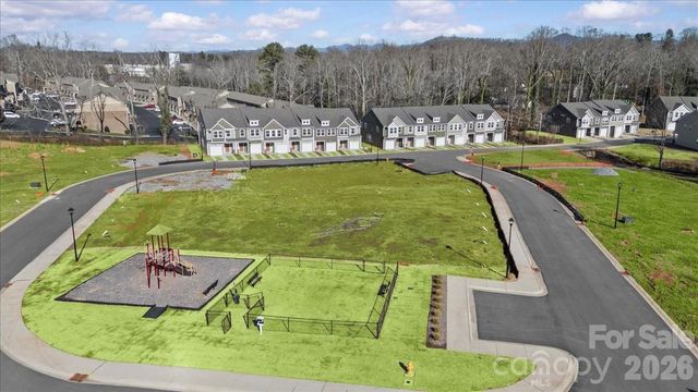 67 Moon Haven Way, Arden, NC 28704