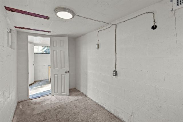 107 Overbrook Blvd, Carrick, PA 15210