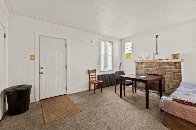 107 Overbrook Blvd, Carrick, PA 15210