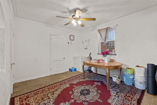 107 Overbrook Blvd, Carrick, PA 15210