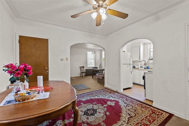 107 Overbrook Blvd, Carrick, PA 15210