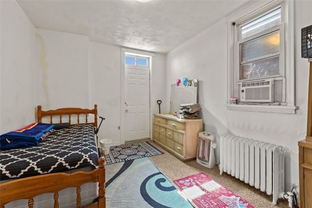 107 Overbrook Blvd, Carrick, PA 15210