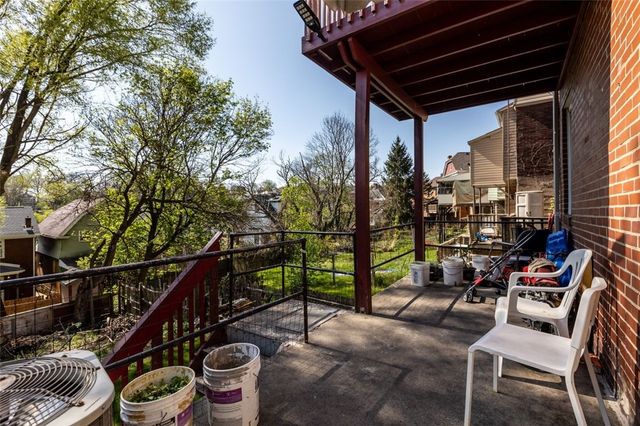 107 Overbrook Blvd, Carrick, PA 15210