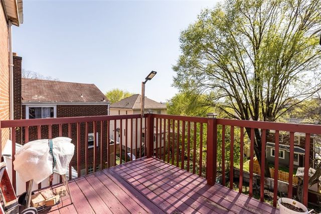 107 Overbrook Blvd, Carrick, PA 15210