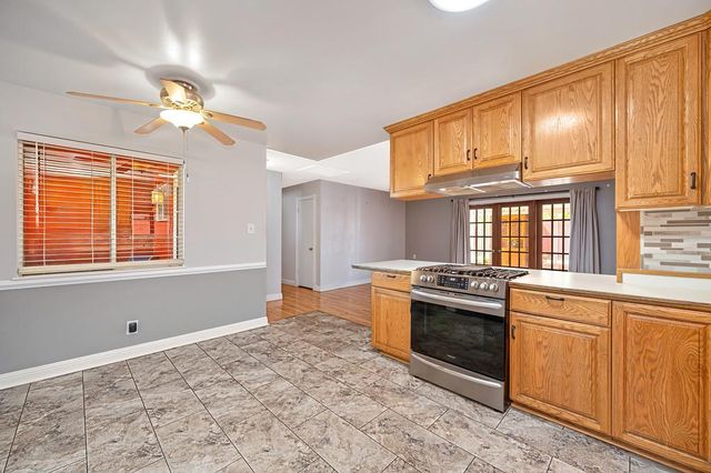 10744 Ambassador Dr, Rancho Cordova, CA 95670