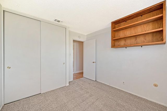 10744 Ambassador Dr, Rancho Cordova, CA 95670