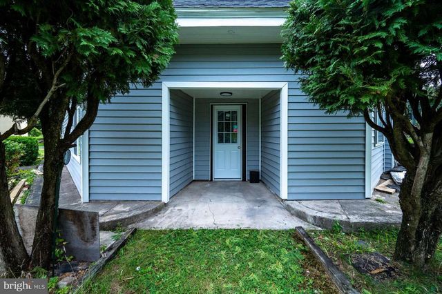 1800 MOUNT LUAREL RD, Temple, PA 19560