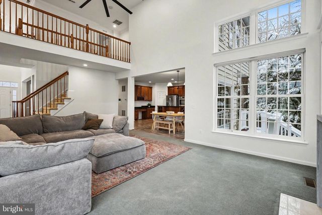 19201 BUNA ST, Triangle, VA 22172