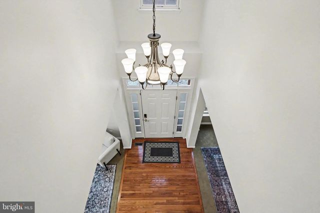 19201 BUNA ST, Triangle, VA 22172