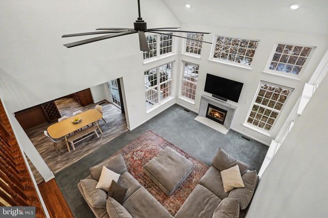 19201 BUNA ST, Triangle, VA 22172