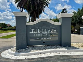 1948 LAKE ATRIUMS CIRCLE 119, Orlando, FL 32839