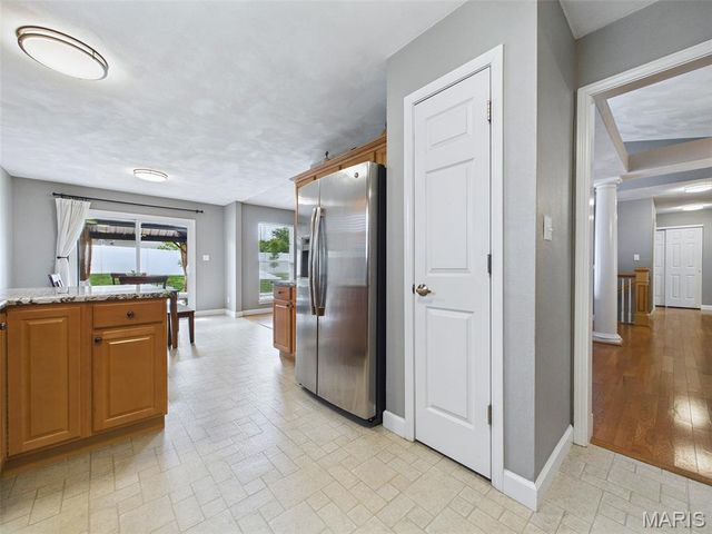 2532 Spyglass Court, Edwardsville, IL 62025