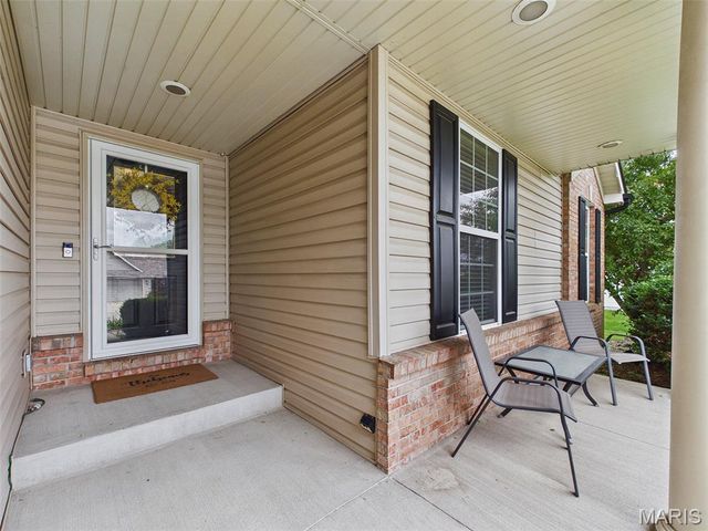 2532 Spyglass Court, Edwardsville, IL 62025