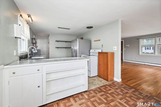 78 Hillcrest Avenue, Meriden, CT 06451